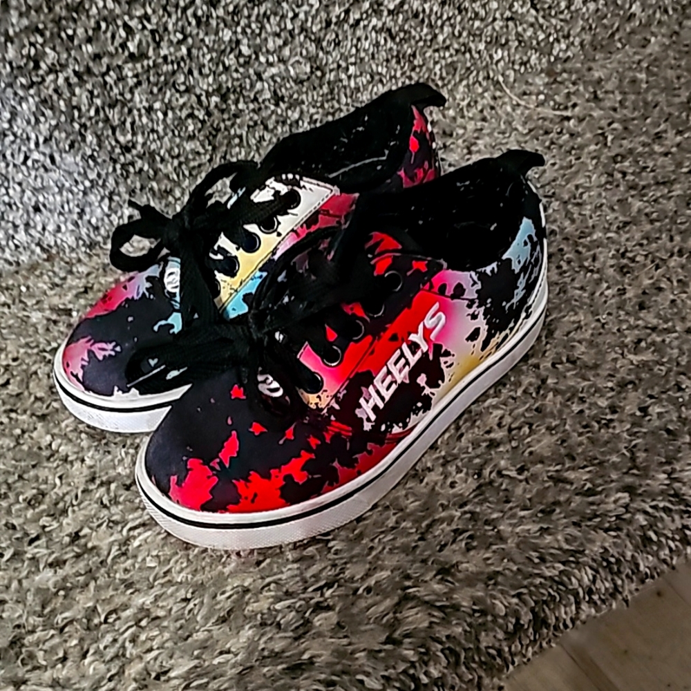 SALE Heelys Shoes